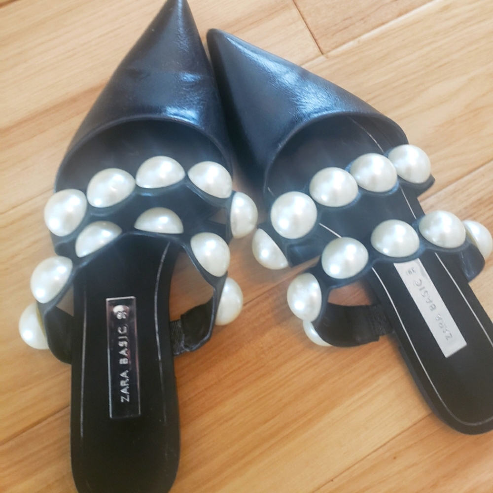 Hardly worn Zara shoes